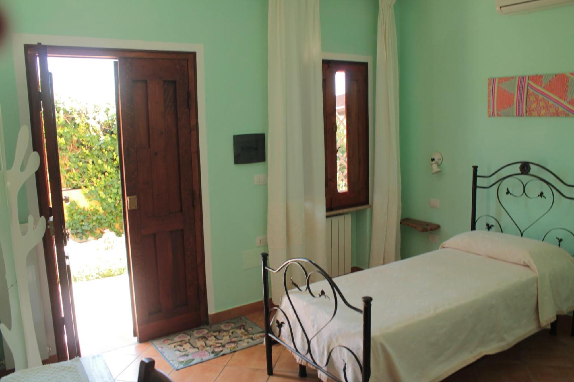 S'alzolitta Guest house Magomadas